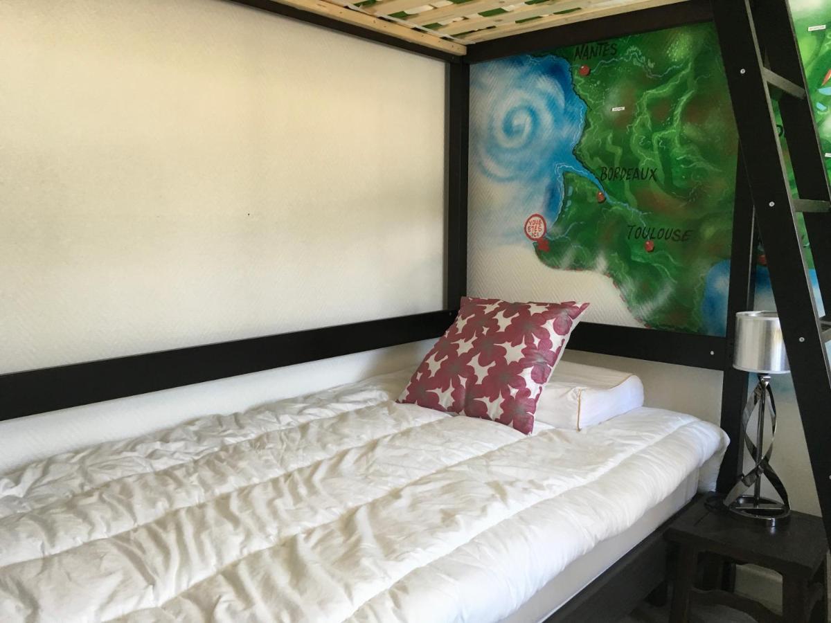 Spotsleeping Hostel อองเกลต์ ภายนอก รูปภาพ