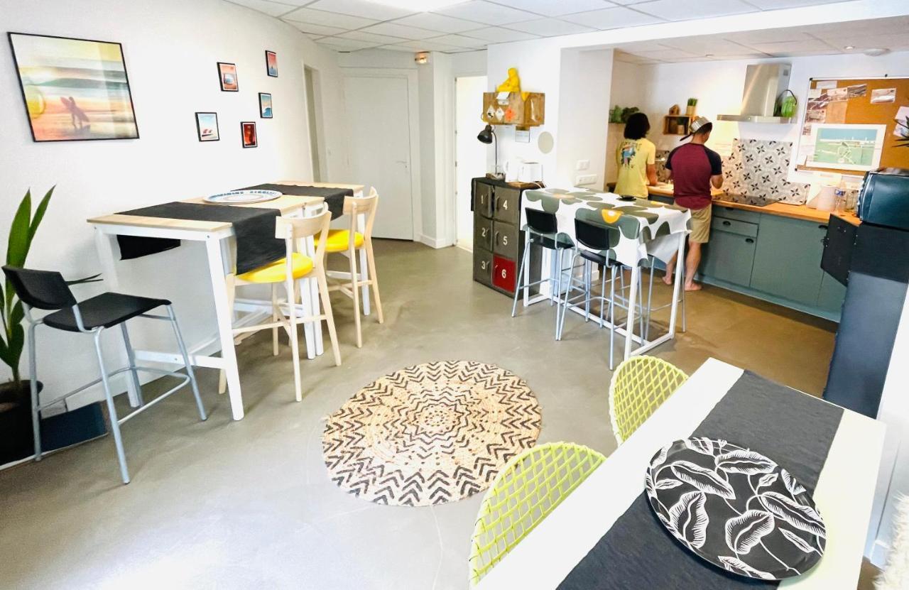 Spotsleeping Hostel อองเกลต์ ภายนอก รูปภาพ